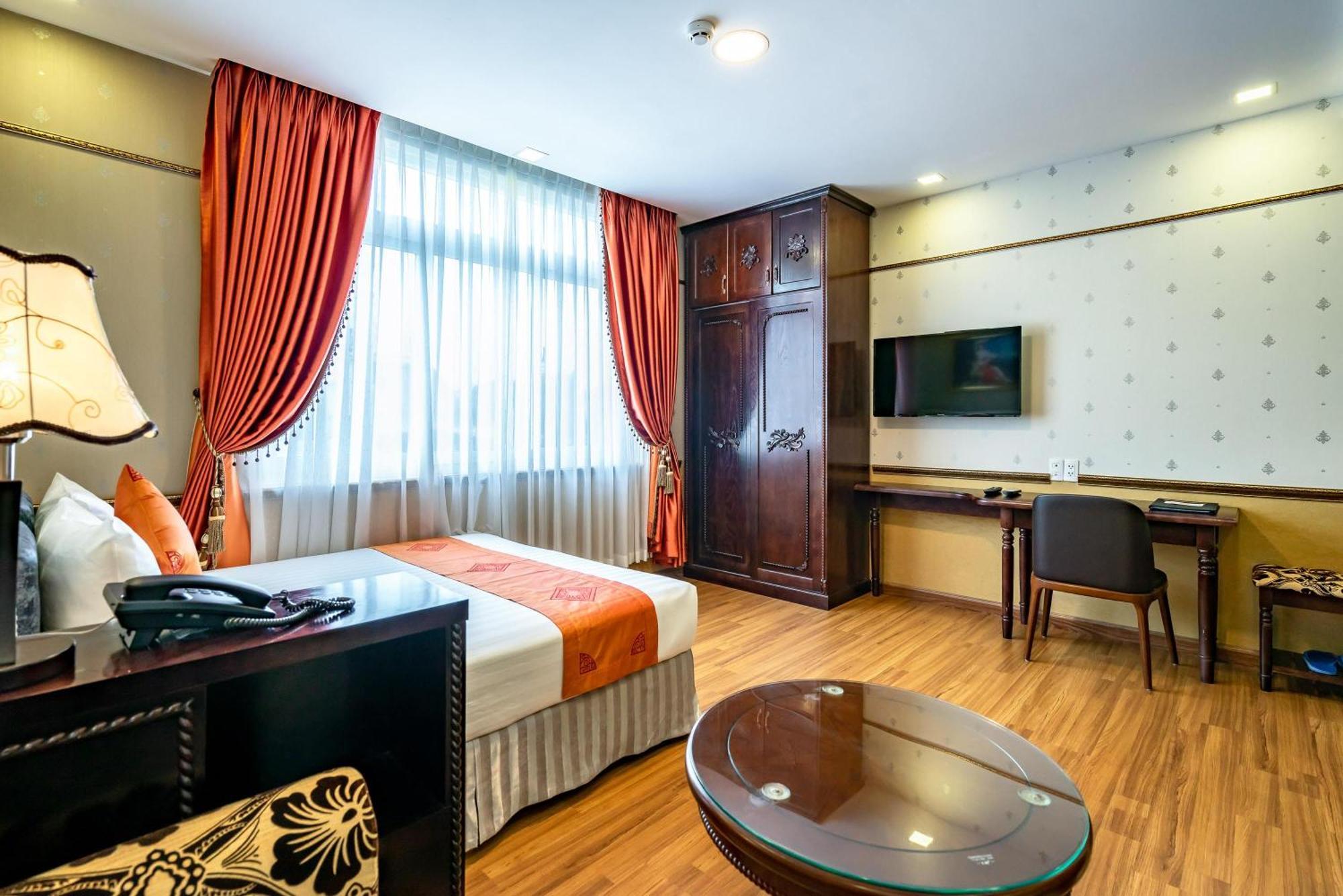 Collection O Emerald Luxury Apartment - Near Secc Ho Chi Minh City Exterior photo