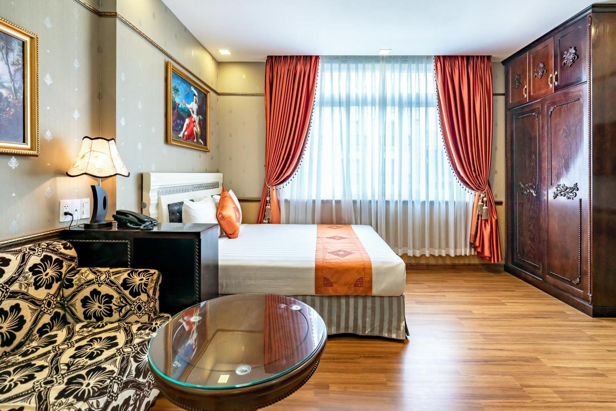 Collection O Emerald Luxury Apartment - Near Secc Ho Chi Minh City Exterior photo
