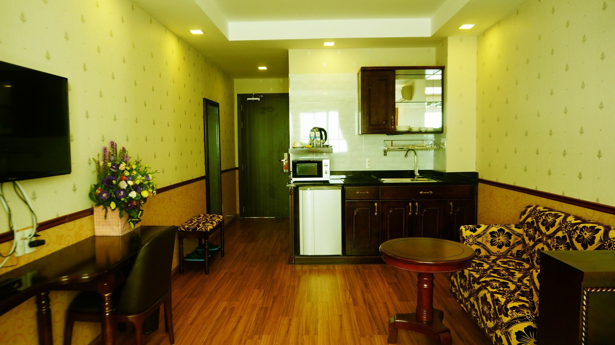 Collection O Emerald Luxury Apartment - Near Secc Ho Chi Minh City Exterior photo